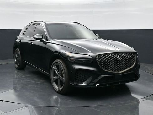 Used 2023 Genesis GV70 3.5T Sport w/ Sport Prestige Package AWD/4WD image 4