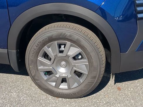 New 2026 Nissan Kicks S image 11