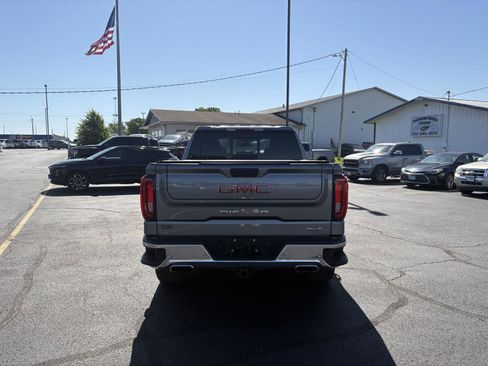 Used 2019 GMC Sierra 1500 SLT w/ SLT Premium Plus Package AWD/4WD image 23