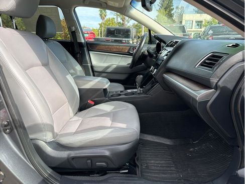 Used 2019 Subaru Outback 2.5i Limited image 11