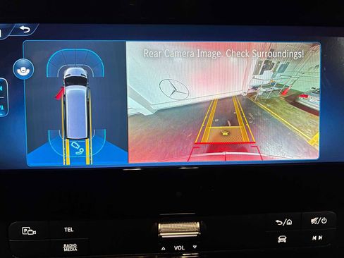 Used 2025 Mercedes-Benz Sprinter 2500 image 37