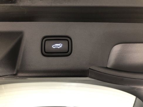 Used 2023 Hyundai Tucson Limited image 9