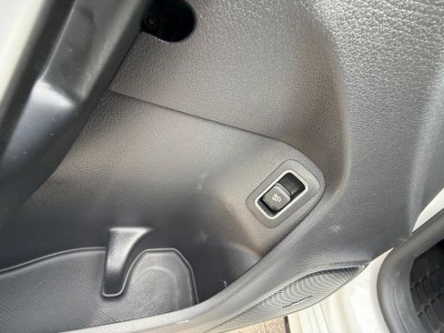 Used 2021 Mercedes-Benz CLA 35 AMG 4MATIC image 20