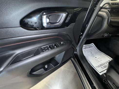 Used 2022 Jeep Compass Trailhawk w/ Trailhawk Elite Group image 21