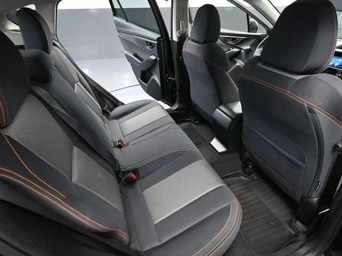 Used 2022 Subaru Crosstrek 2.0i Premium w/ Moonroof Package image 46