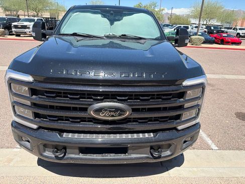 Used 2023 Ford F250 Lariat w/ Lariat Ultimate Package AWD/4WD image 4