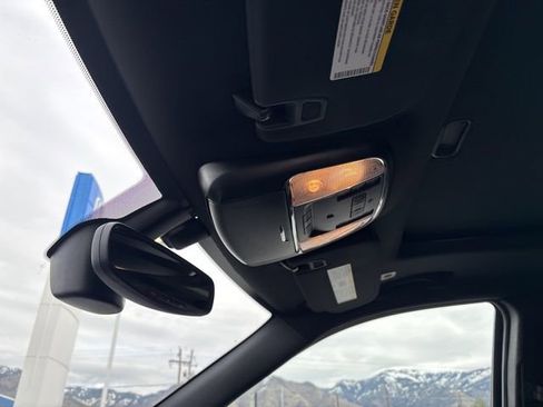 Used 2018 Jeep Grand Cherokee Laredo image 16