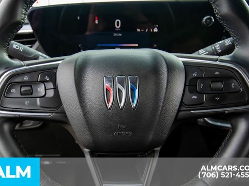 Used 2024 Buick Encore GX Sport Touring image 18