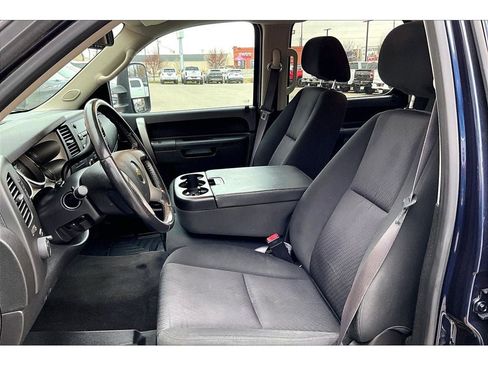 Used 2012 Chevrolet Silverado 2500 LT w/ Interior Plus Package image 26