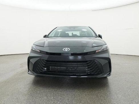 New 2026 Toyota Camry LE image 2