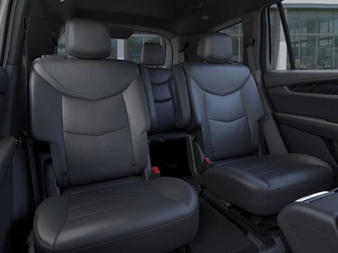 Certified 2025 Cadillac XT6 Premium Luxury FWD image 18