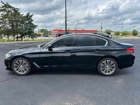 Used 2019 BMW 530i w/ Convenience Package RWD image 6