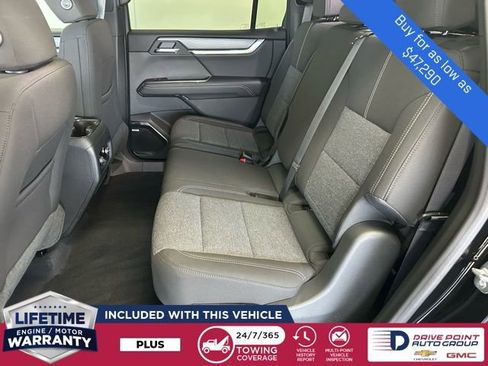 New 2026 GMC Acadia Elevation image 15