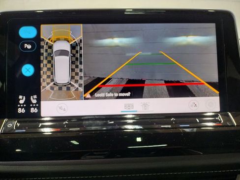 New 2026 Volkswagen Atlas SEL Premium R-Line image 10