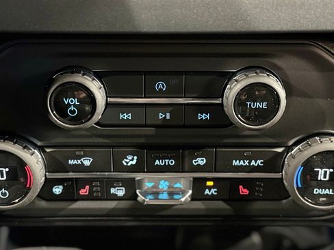 New 2026 Ford Bronco Badlands w/ Sasquatch Package AWD/4WD image 80