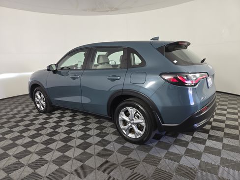 Used 2024 Honda HR-V LX image 6