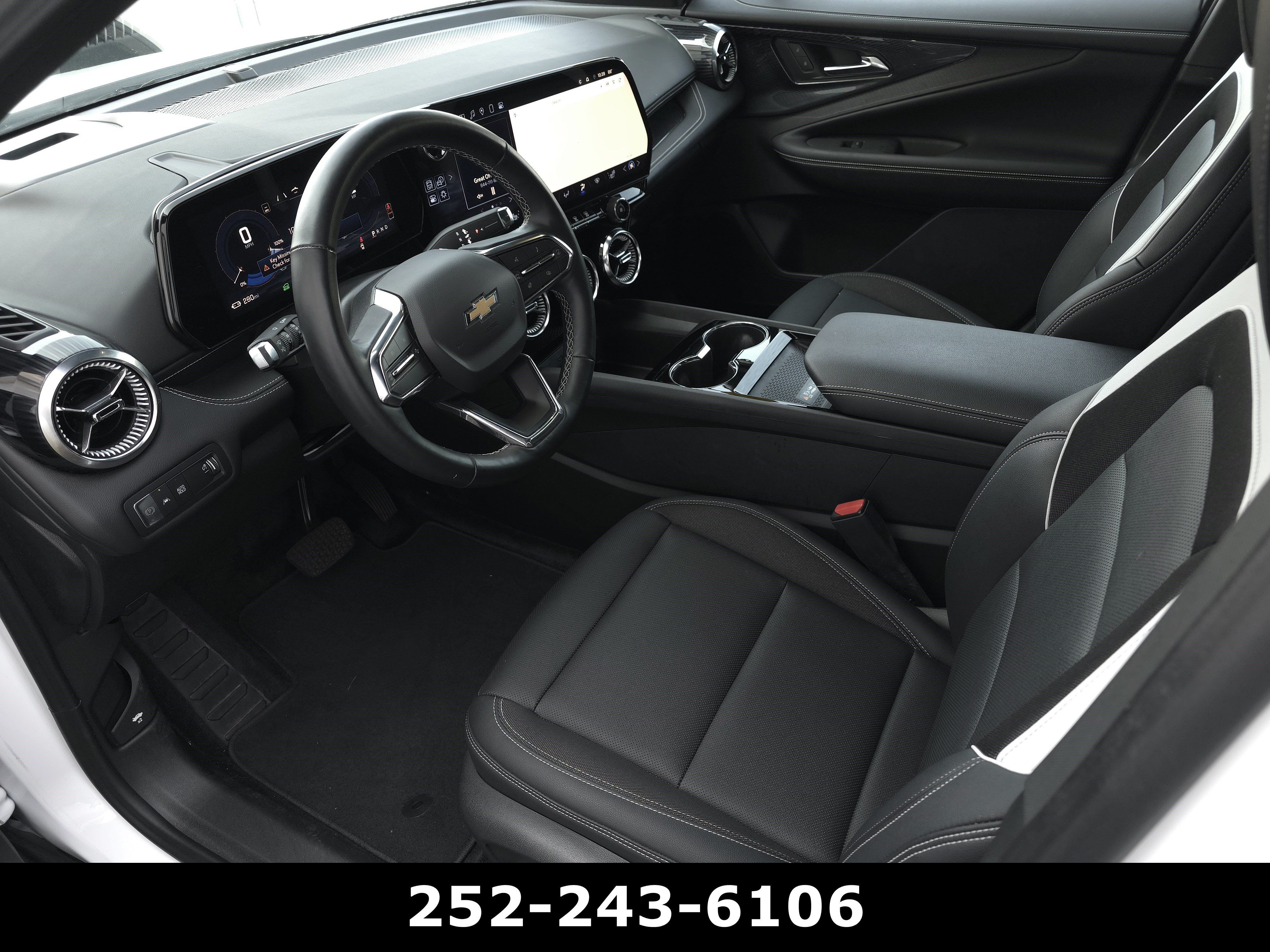 Used 2025 Chevrolet Blazer EV LT AWD/4WD image 9