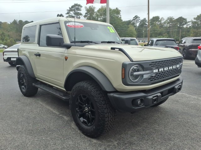 Used 2026 Ford Bronco Badlands AWD/4WD image 1