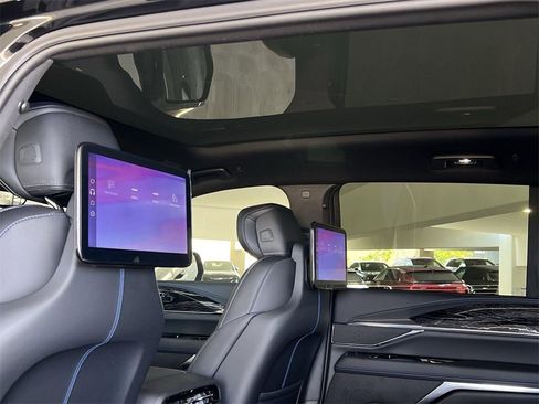 New 2026 Cadillac Escalade IQ Luxury 1 image 29