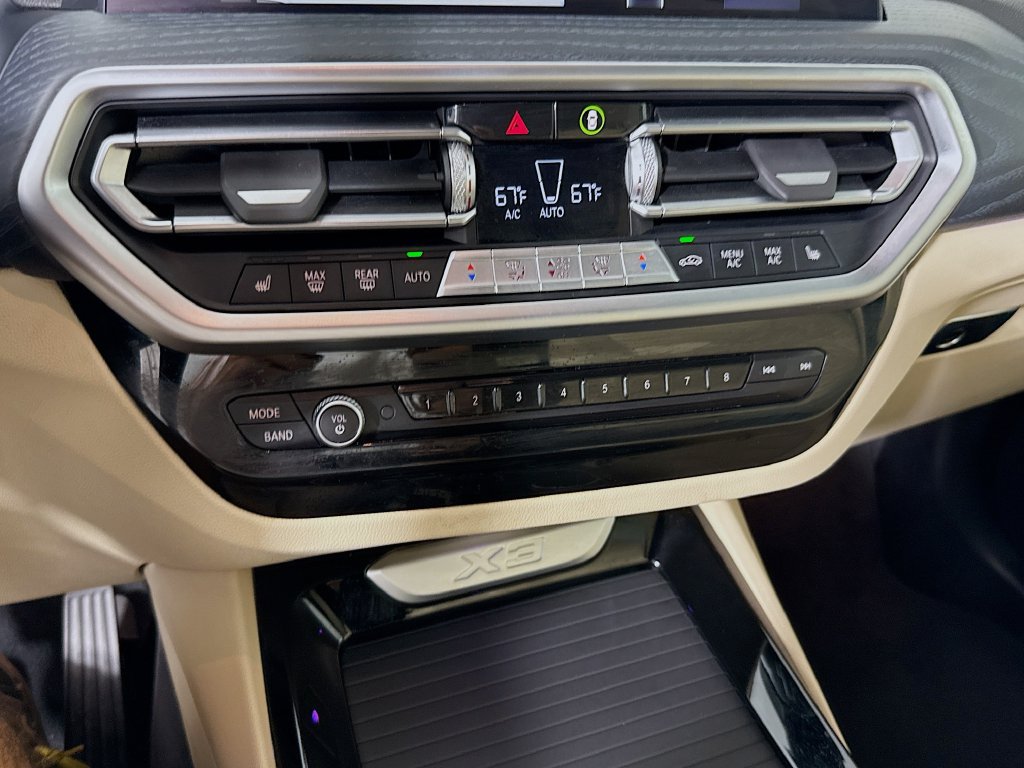 Used 2022 BMW X3 sDrive30i RWD image 17