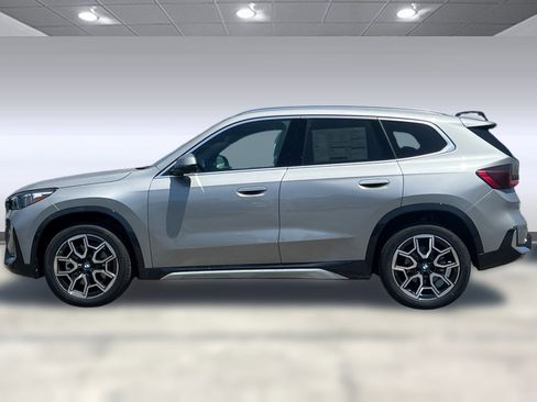 Used 2025 BMW X1 xDrive28i w/ Convenience Package AWD/4WD image 2