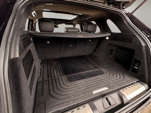 Used 2023 Land Rover Range Rover Sport First Edition AWD/4WD image 23