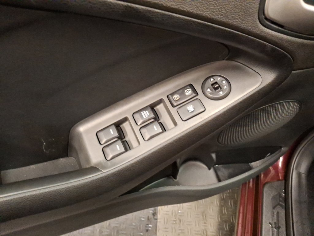 Used 2017 Kia Forte LX FWD image 15