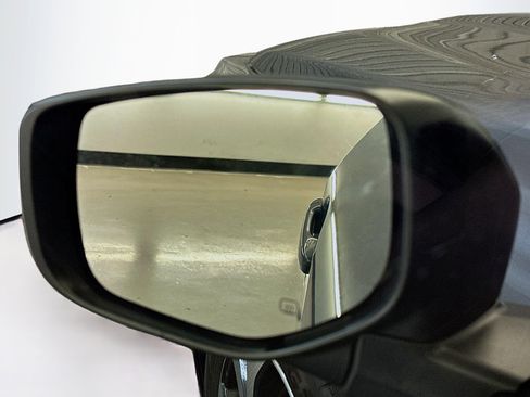 Used 2025 Subaru Legacy Premium AWD/4WD image 16