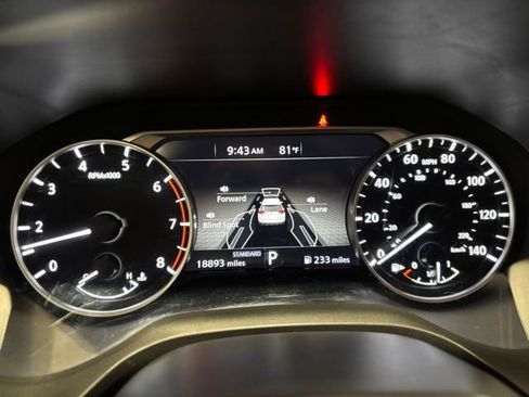 Used 2025 Nissan Rogue SV FWD image 13