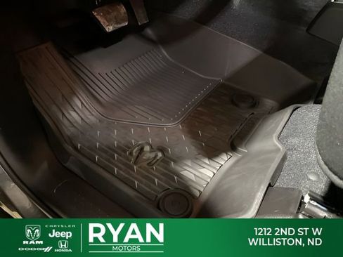 New 2026 RAM 1500 Big Horn AWD/4WD image 22