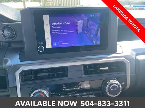 Certified 2026 Toyota Tacoma SR5 AWD/4WD image 31