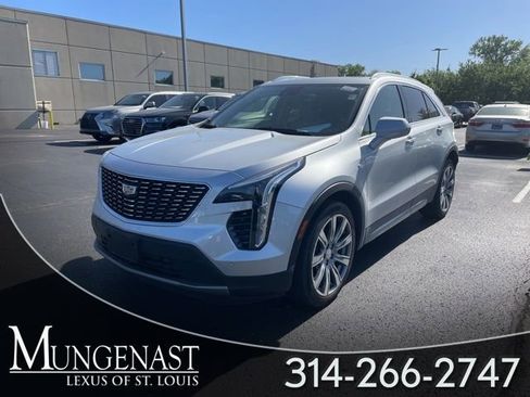 Used 2019 Cadillac XT4 Premium Luxury FWD image 1