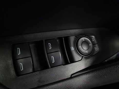 Used 2022 Chevrolet Blazer LT FWD image 27