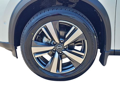Used 2022 Nissan Rogue SL w/ SL Premium Package FWD image 28