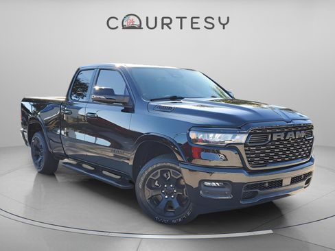 Certified 2025 RAM 1500 Big Horn image 4