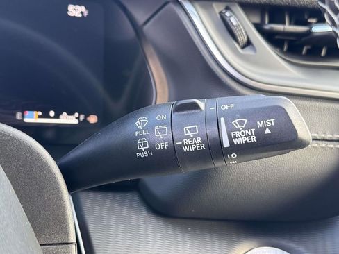 New 2025 Jeep Grand Cherokee L Altitude AWD/4WD image 28