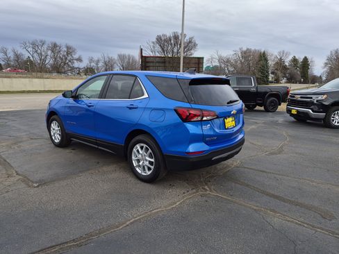 Used 2024 Chevrolet Equinox LT image 6