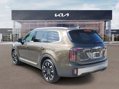 Used 2025 Kia Telluride SX image 4