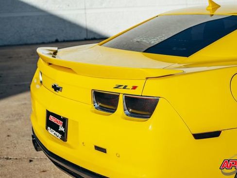 Used 2013 Chevrolet Camaro ZL1 image 20