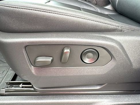 Used 2023 GMC Sierra 1500 SLT w/ SLT Premium Plus Package image 15