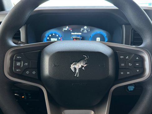 New 2026 Ford Bronco 4-Door AWD/4WD image 22
