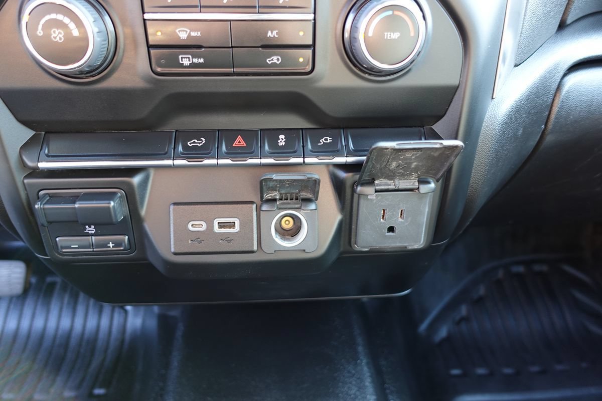 Used 2022 Chevrolet Silverado 2500 W/T w/ WT Convenience Package AWD/4WD image 37