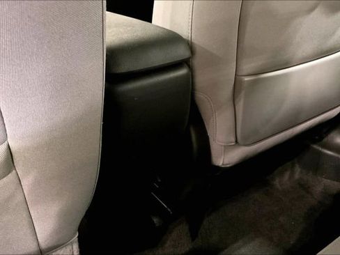 Used 2021 Chevrolet TrailBlazer LS FWD image 35