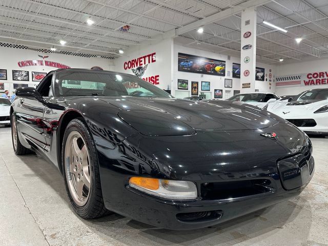 Used 2004 Chevrolet Corvette Convertible w/ Preferred Equipment Group RWD image 5