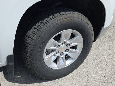 Used 2023 Chevrolet Silverado 1500 LT w/ Protection Package image 10