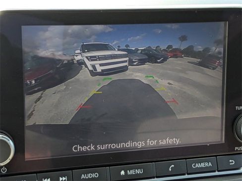 Used 2025 Nissan Rogue SV image 23