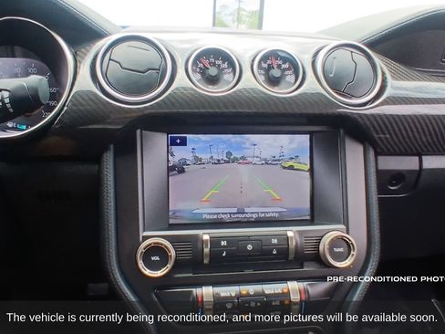 Used 2021 Ford Mustang Shelby GT500 w/ Technology Package RWD image 17