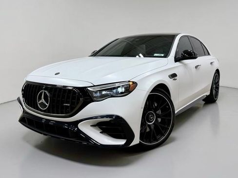 Used 2025 Mercedes-Benz E 53 AMG e 4MATIC Sedan image 2