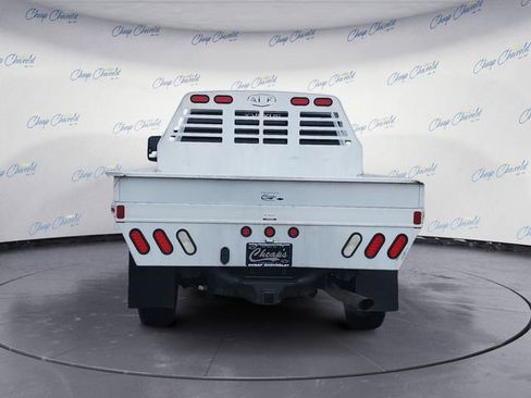 Used 2021 GMC Sierra 2500 Base w/ Convenience Package image 4