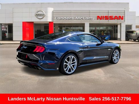 Used 2021 Ford Mustang GT Premium w/ Equipment Group 401A RWD image 3